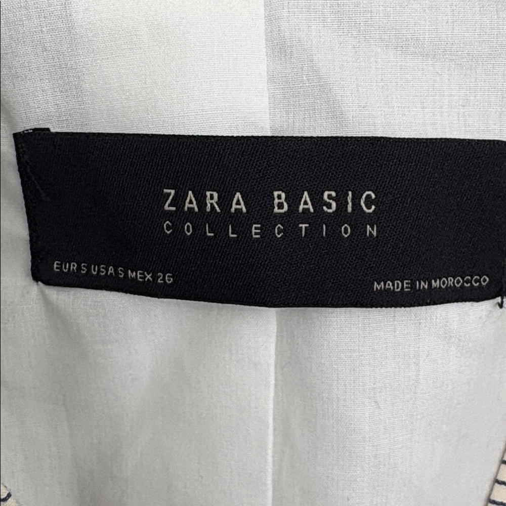 Zara Basic Size Small Short Striped Jacket - image 4
